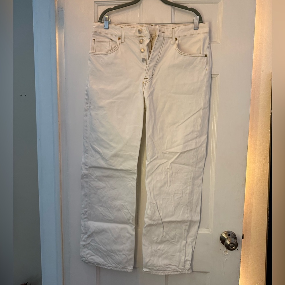 Women’s White Jeans